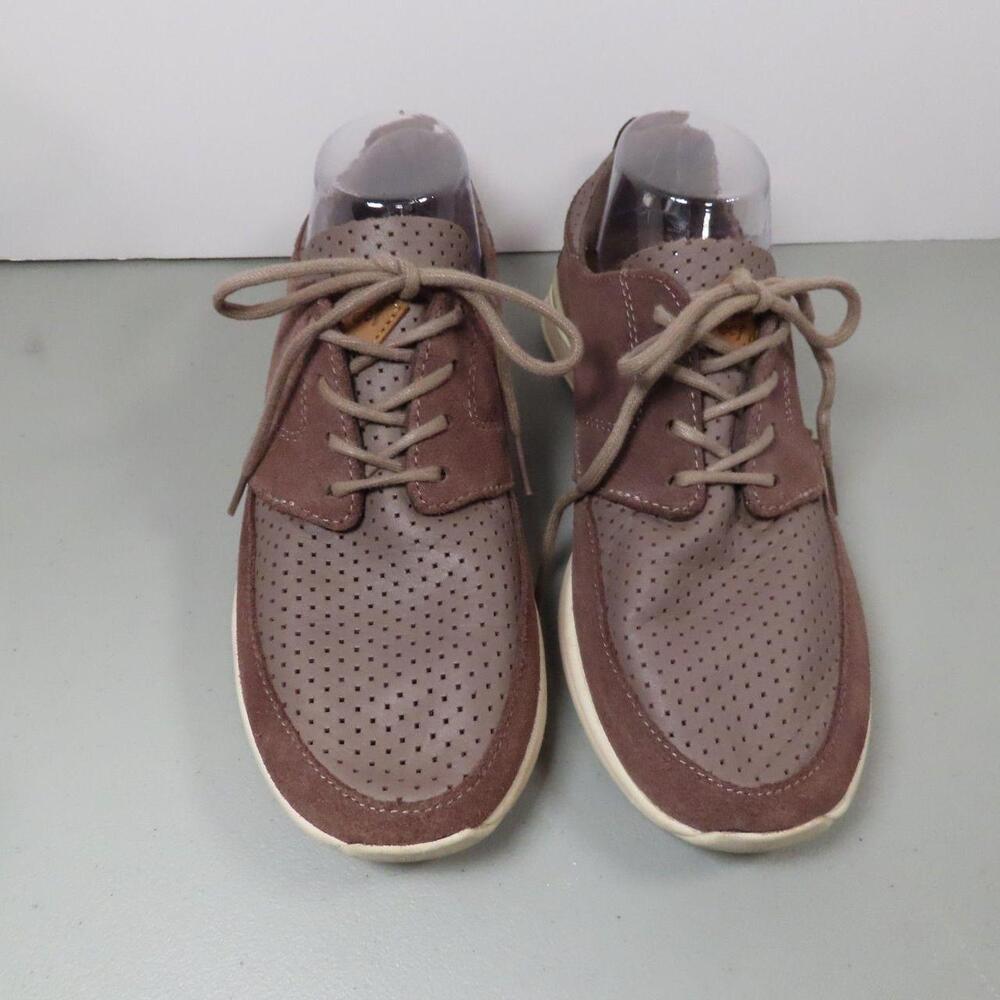 The Reef Rover Low LX Women's Size 9 Brown Perforated Leather Suede Sneaker is a